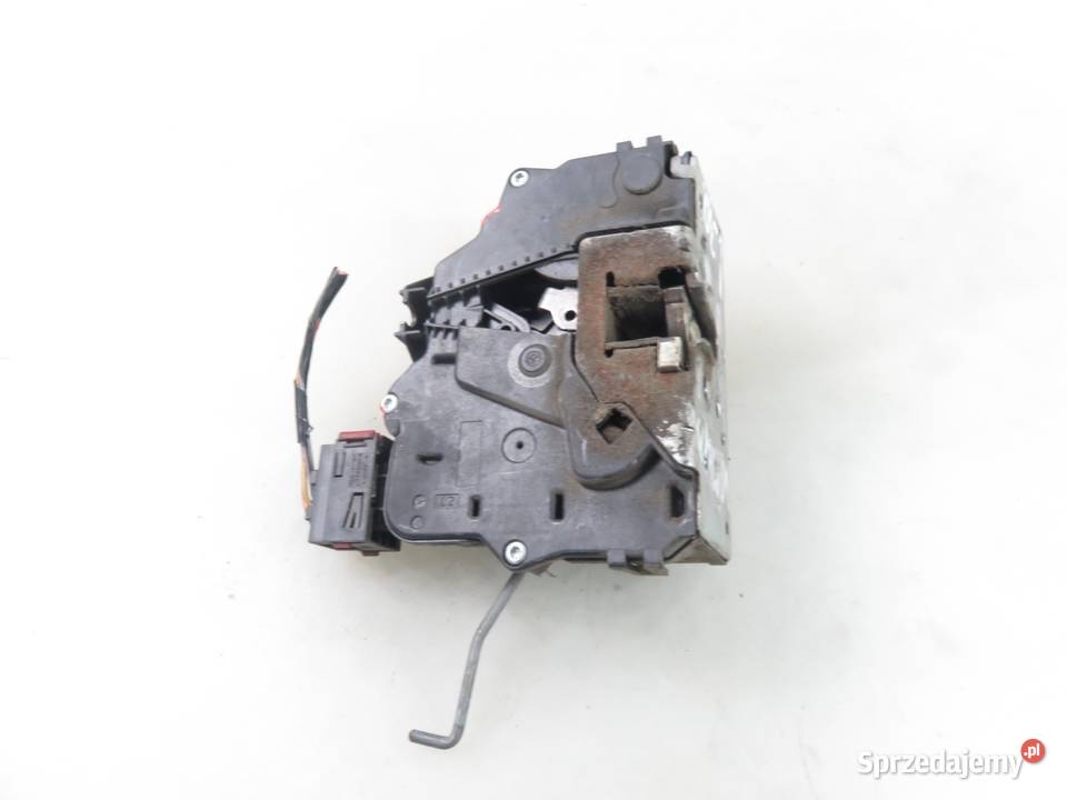 ZAMEK LEWY PRZEDNI OPEL CORSA D małopolskie