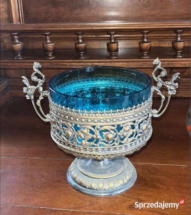 Cukiernica na stopie plater z kobaltowym szkłem Gdańsk sprzedam