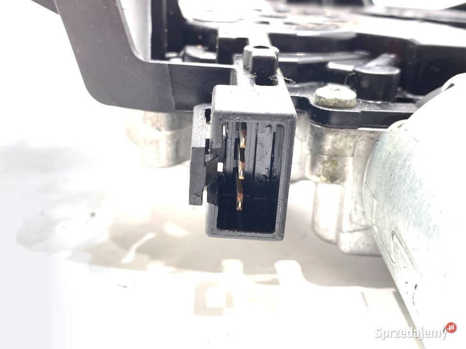 SILNIK WYCIERACZEK TYŁ OPEL CORSA E 39043012 Silniki wycieraczek