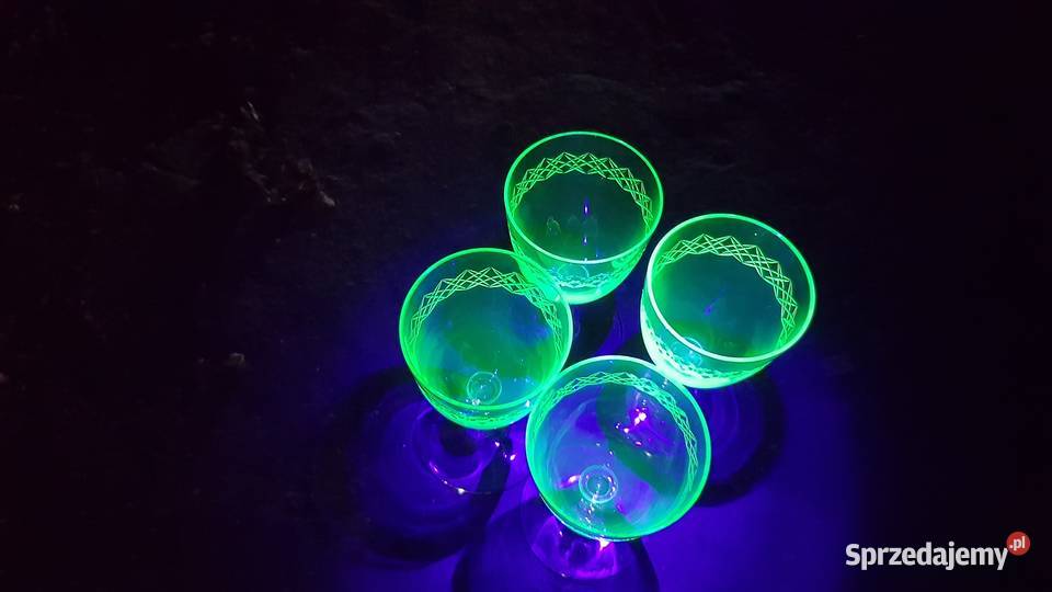 Kieliszki szkło uranowe Myszków