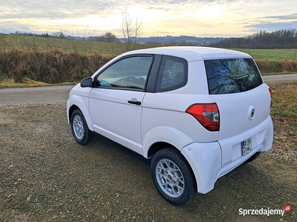 Microcar Aixam kategoria L6e Jasło
