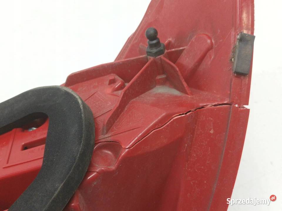 LAMPA TYŁ LEWA SEDAN LED W117 USZKODZONA osobowe świętokrzyskie