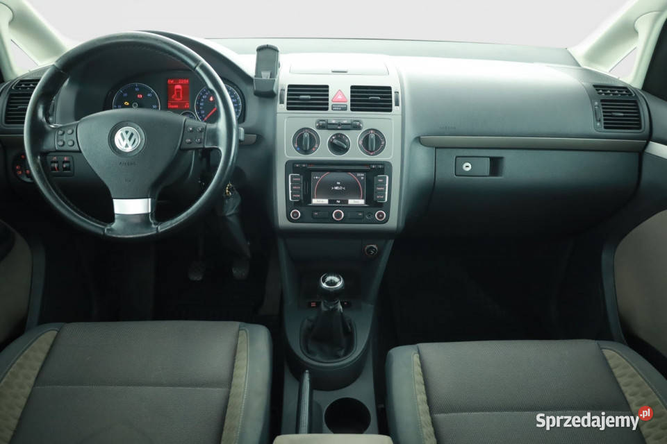 VW Touran 20 TDI Bielany Wrocławskie