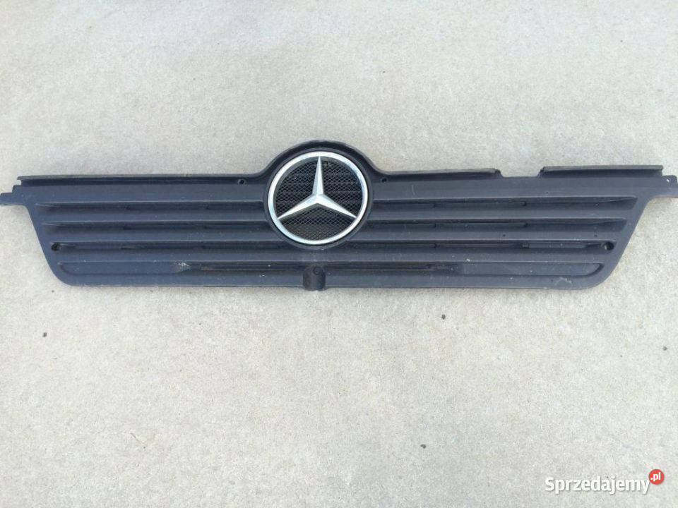 Atrapa Grill Mercedes Atego 9738800185 Oryginał lubuskie Maszewo