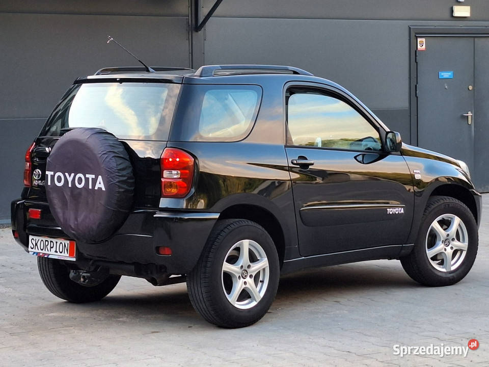 Toyota RAV4 benzyna 18VVTi stan II 20002005 benzyna Toyota Olsztyn