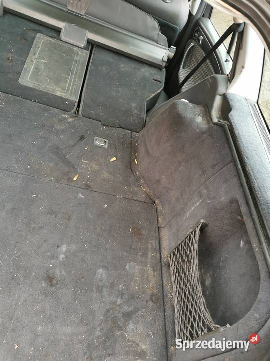 Wnętrze Mercedes C klasa W203 fotele kanapa Kraków