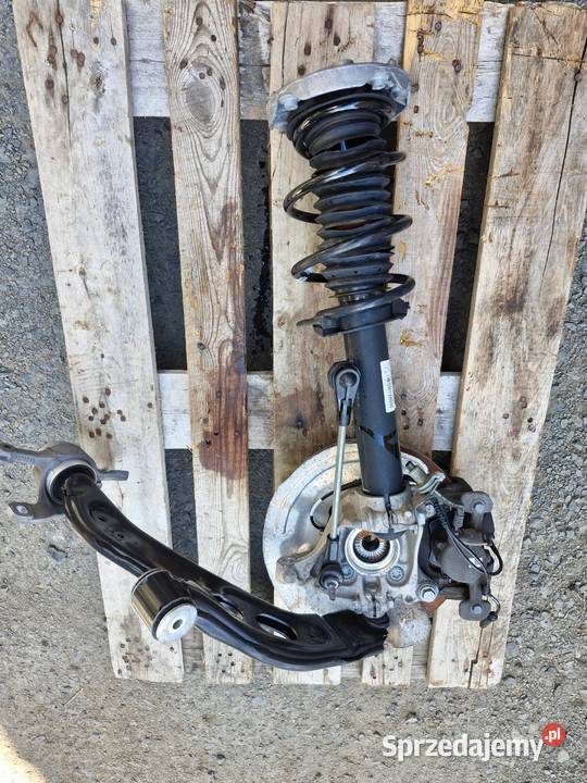 BMW X1 F48 ZWROTNICA AMORTYZATOR WAHACZ LEWY