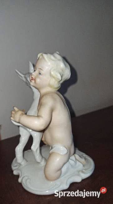Figurka Putto z koziołkiem Heinz Schaubach 1940 Porcelana i szkło Gdańsk