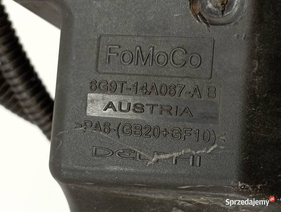 SKRZYNKA BEZPIECZNIKÓW 6G9T14A067AB 18 D 125 Rok produkcji 2007
