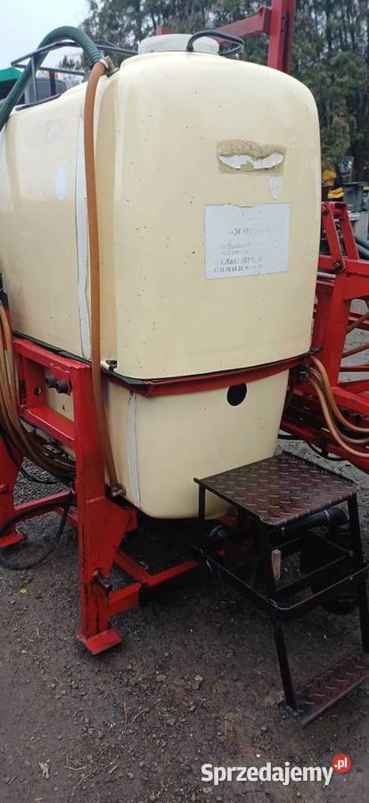 Opryskiwacz pilmet 1000l Zawieszane