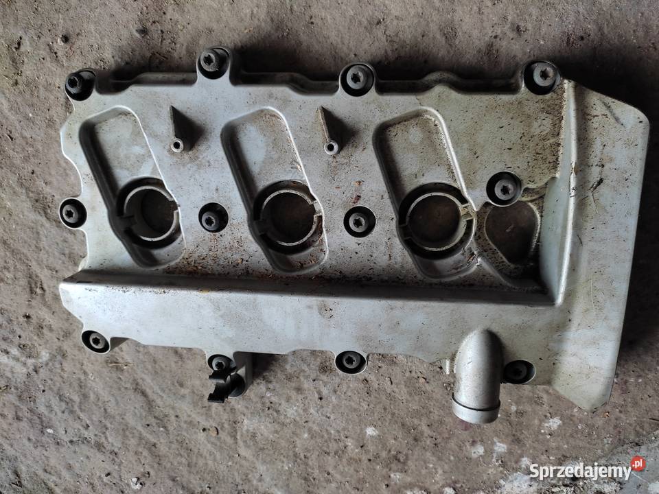 Pokrywa zaworów Audi A6 C6 24 v6