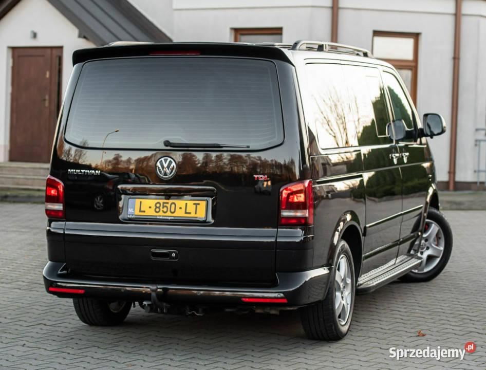 Volkswagen Multivan Highline 25TDI 175 DSG 7os Zwoleń