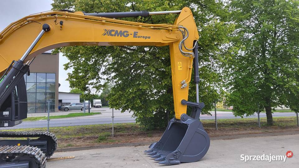 Koparka gąsienicowa 27 ton WYBURZENIA dolnośląskie Wrocław