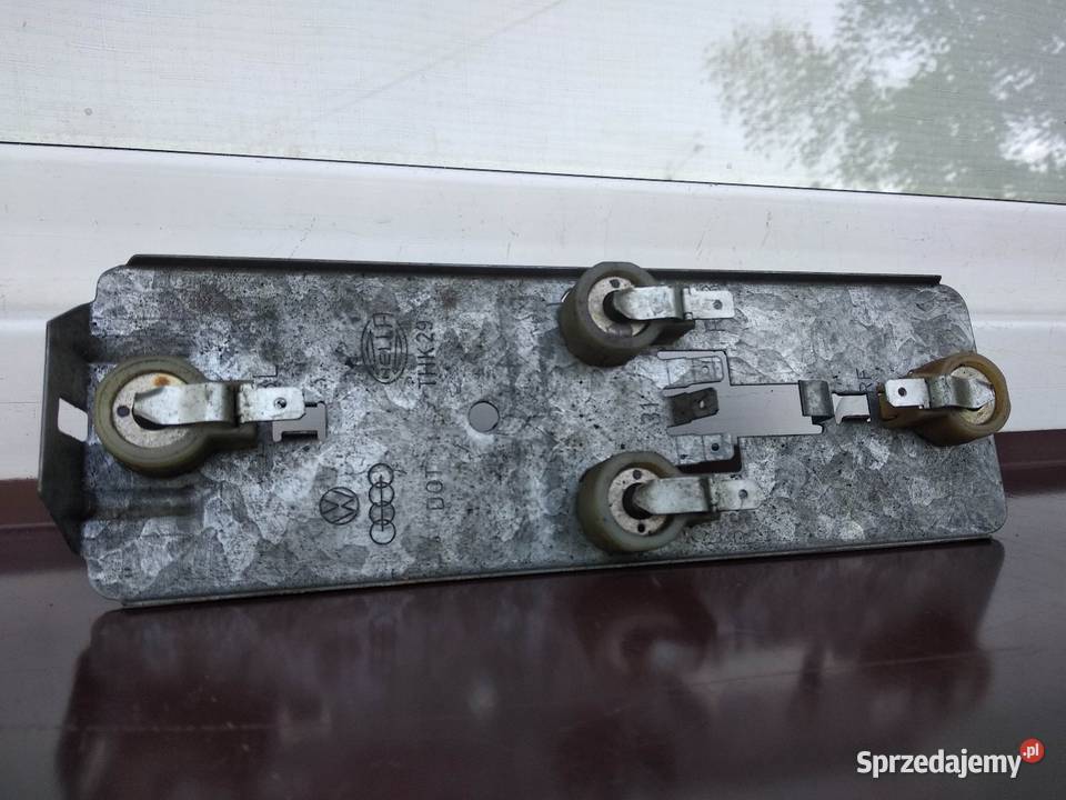 VW Golf MK1 I wkład oprawka lampy tylnej tył