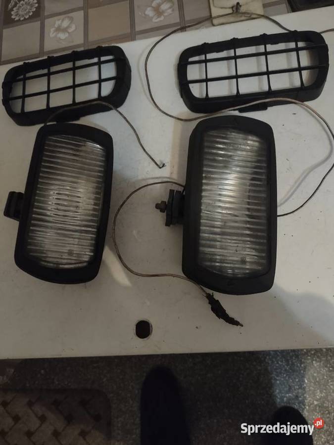 FIAT 125 P POLONEZ HALOGENY PROSTOKĄTNE osobowe Części samochodowe Świdnik