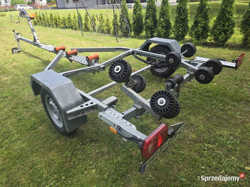 Przyczepa podlodziowa RESPO 750 uzywana LED bez Do samochodów osobowych