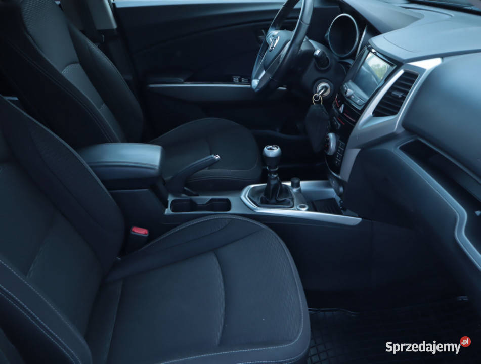 SsangYong Tivoli 16 eXGi