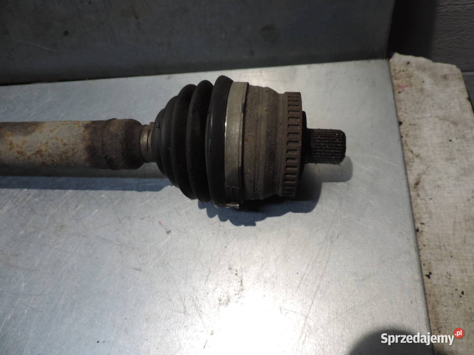 PÓŁOŚ LEWY PRZÓD AUDI A4 B5 PASSAT B5 19 TDI 110 osobowe