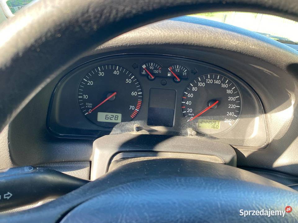 Volkswagen Passat B5 16 Kowala-Stępocina