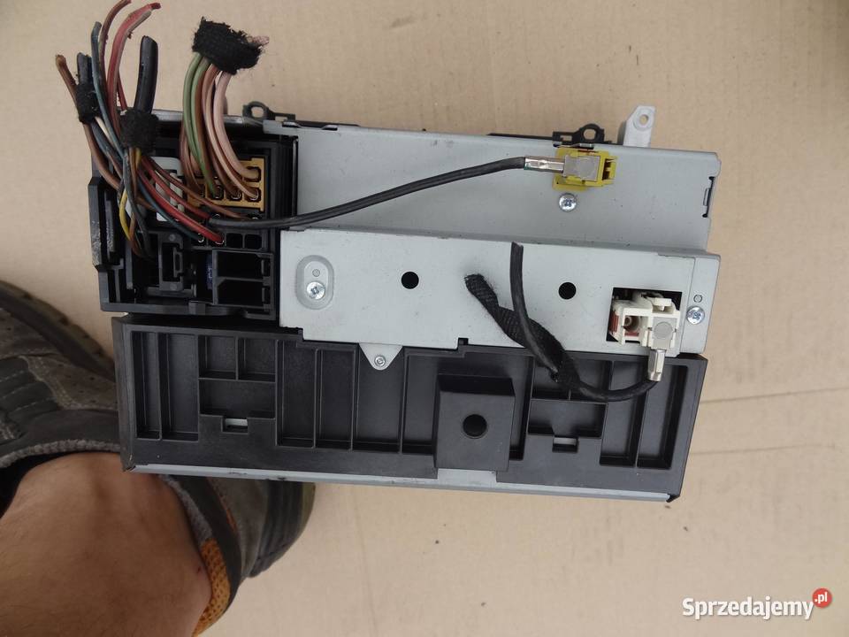 RADIO CD MERCEDES W245 A1698705894 A1698705589