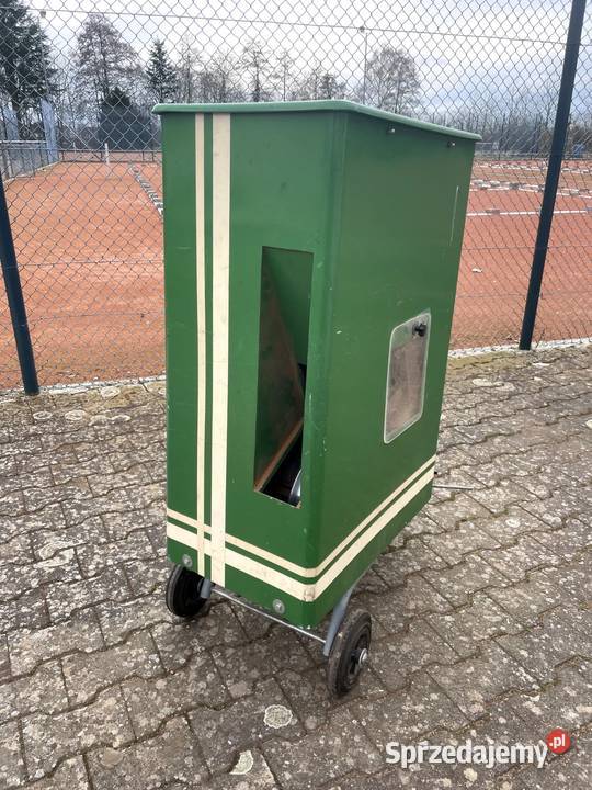 Wyrzutnia piłek tenisowych Maszyna do rzucania Siedlisko