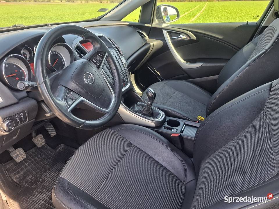 Opel Astra J Cosmo 17 cdti ZADBANA 2011 Brodnica