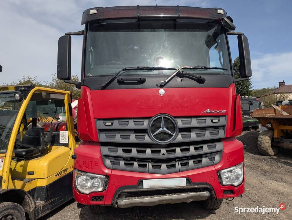 Ciężarówka burtowa MercedesBenz AROCS 3240 8x4 32000kg Ropczyce