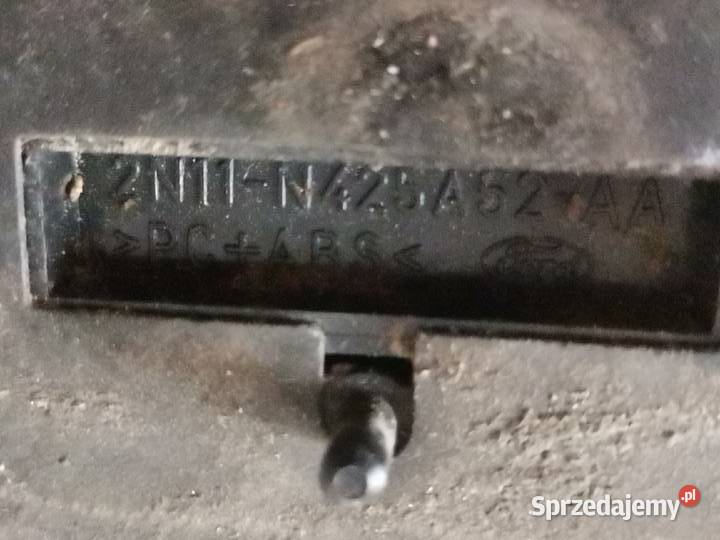 FORD WIELE MODELI EMBLEMAT ZNACZEK LOGO NA TYŁ wielkopolskie