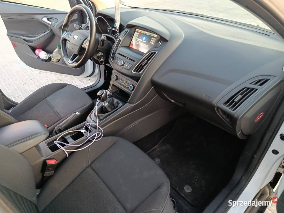 Ford Focus 15 dizel euro 6 niski potwierdzony aluminiowe felgi