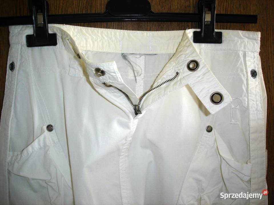 Modna biała spódnica firmy Reporter S Bochnia sprzedam
