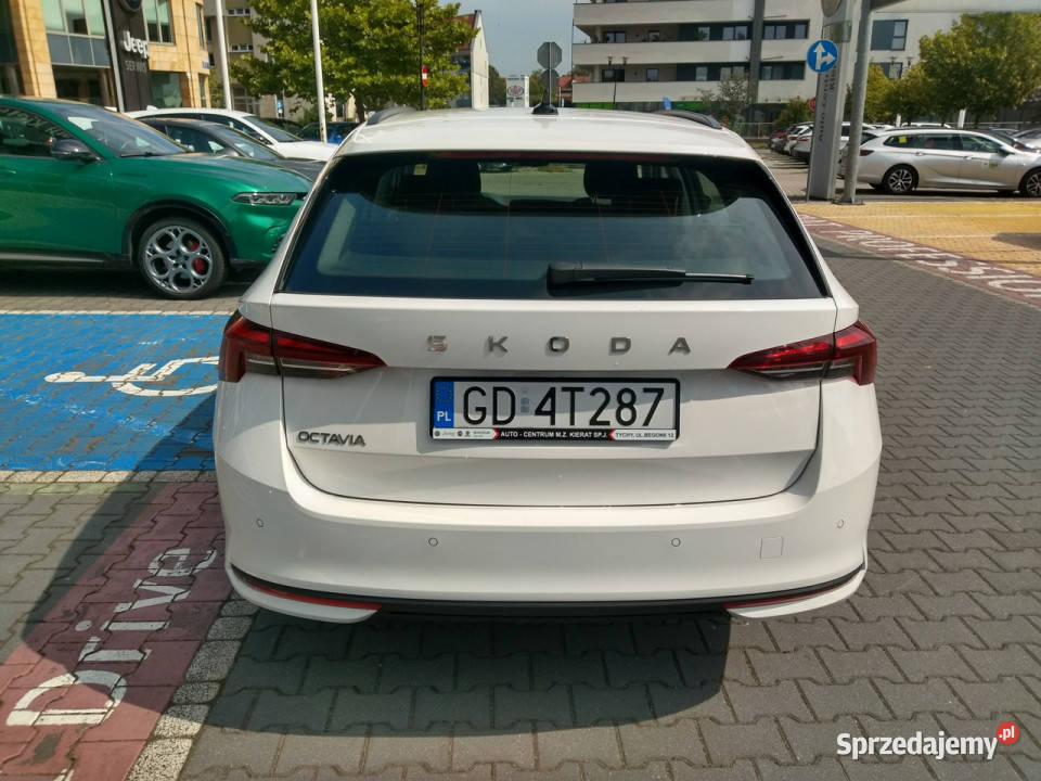 koda Octavia 15 TSI 115 essence smartlink lane klimatyzacja Tychy