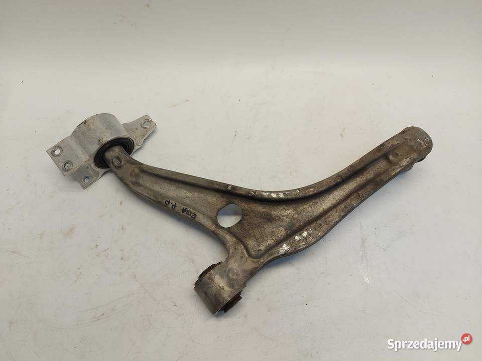 Mercedes EQA 250 W243 WAHACZ PRAWY PRZÓD