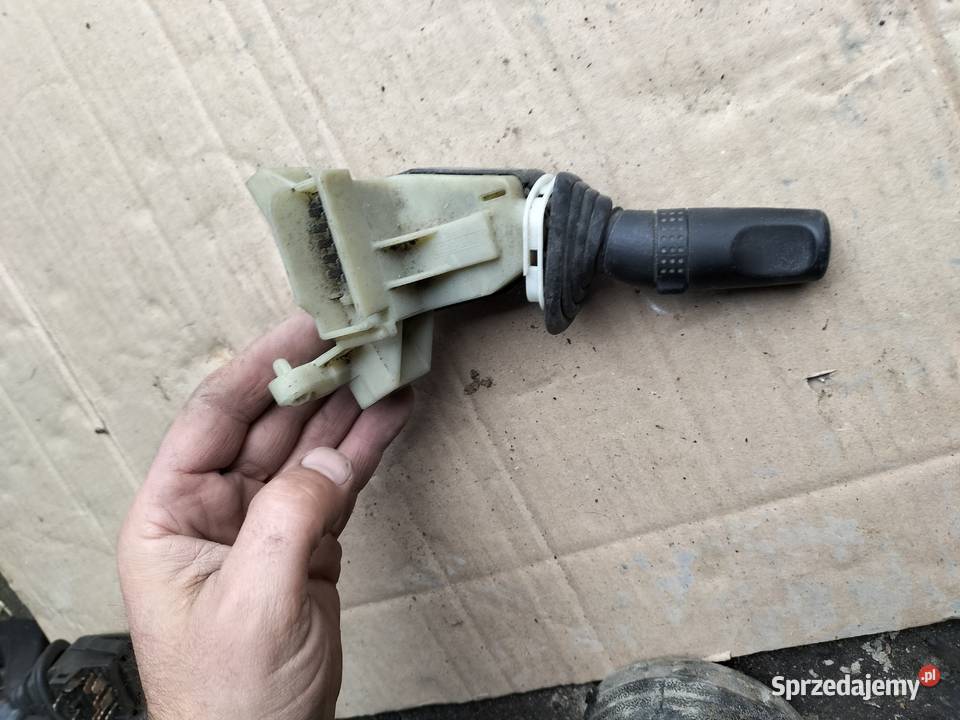 MANETKA PRZEŁĄCZNIK ZESPOLONY FORD 93BG17K478BB