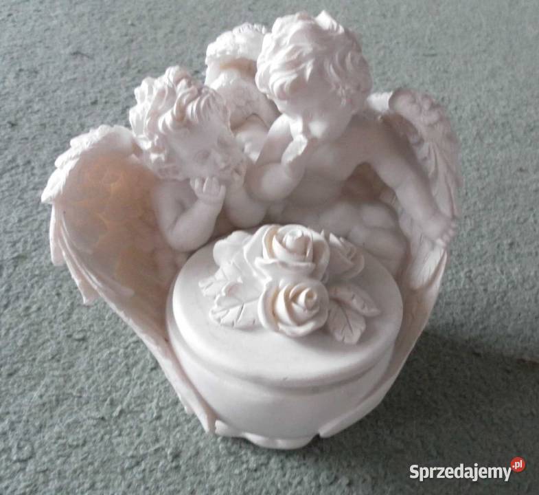 Precyzyjna Rzeźba Aniołki Kropielnica Alabaster Sztuka współczesna małopolskie Kraków