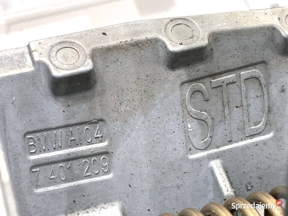 KLAMKA ZEWNĘTRZNA LEWY TYŁ BMW F39 Crossover osobowe Klamki