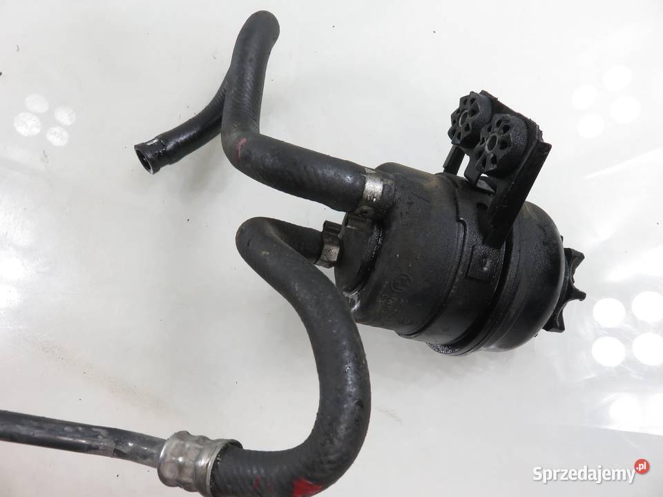 PRZEWÓD WSPOMAGANIA BMW E90 318 osobowe Przewody układu wspomagania sprzedam