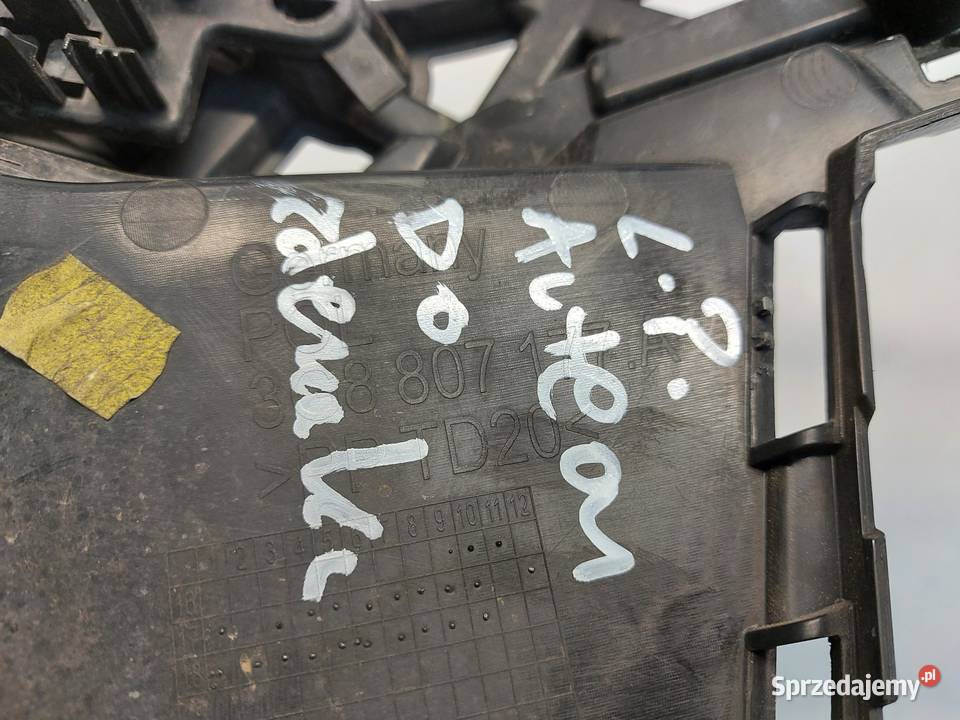 VW Arteon 3G8 2018r MOCOWANIE ŚLIZG ZDERZAKA Części samochodowe dolnośląskie