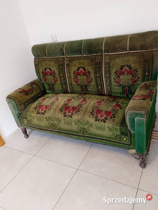 Antyczna kanapa Pęckowo