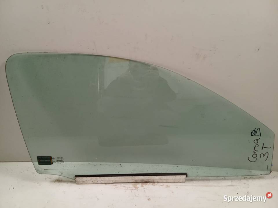 Szyba Boczna Prawa Przednia Opel Corsa 93 Bralin
