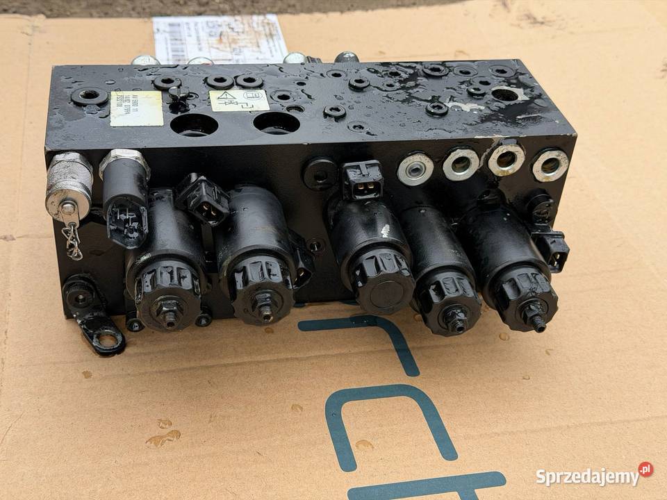 Rozdzielacz hydrauliczny na elektrozaworach Antonie