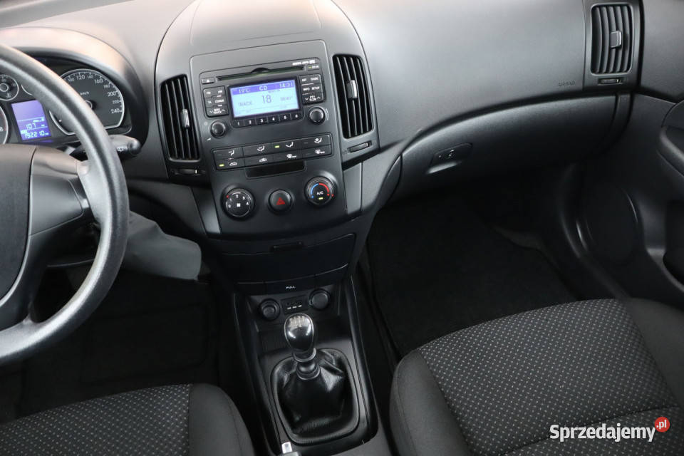 Hyundai i30 14 CVVT ABS Zabrze sprzedam