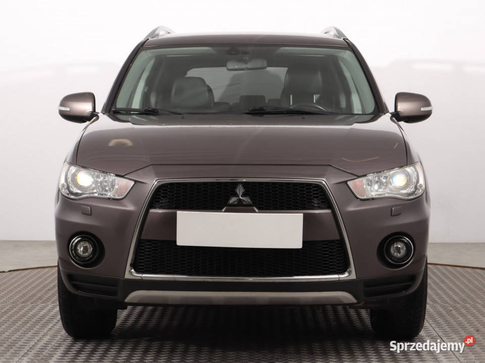 Mitsubishi Outlander 24 MIVEC reflektory ksenonowe Katowice sprzedam