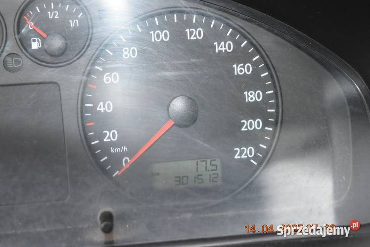 VOLKSWAGEN Transporter T5 19 TDiMR03 E3 30t 2006 Warszawa