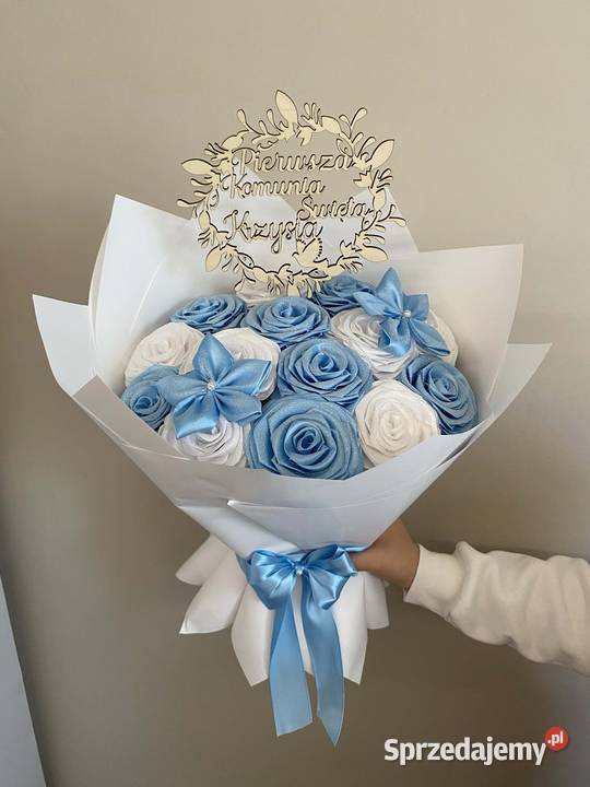 Bukiet prezent na komunię wieczne róże Dąbrowa Górnicza