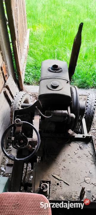 Traktor sam silnik S 320 S 18 Ciągniki małopolskie Frydrychowice