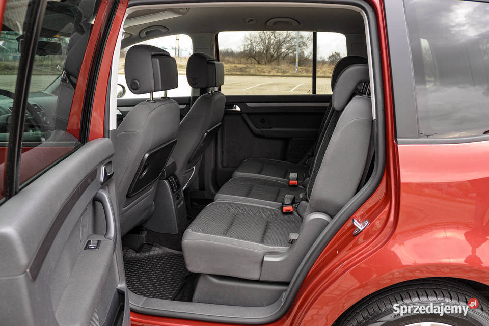 Volkswagen Touran 14TSI 2011 r 130 129000km