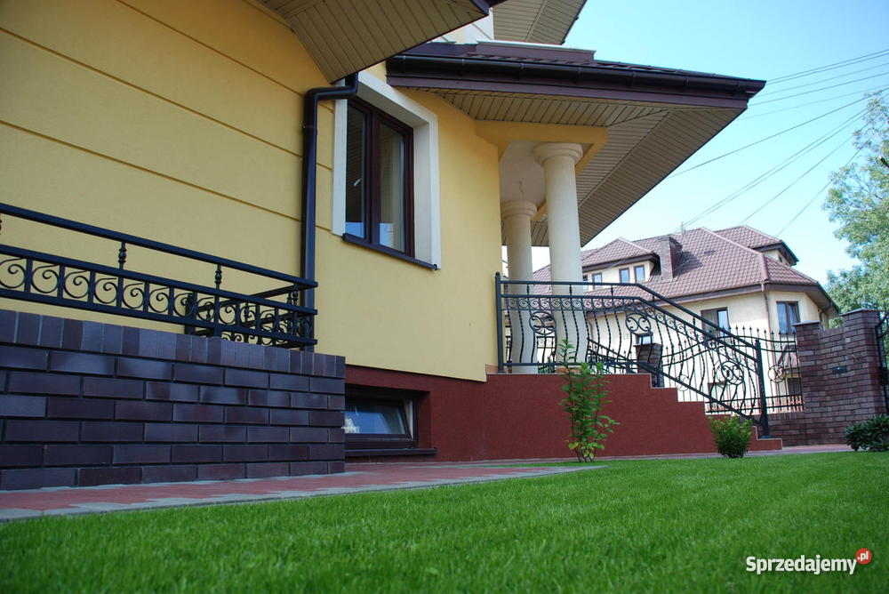 DOM 400m2 WARSZAWA POŚREDNIKA DO cegła