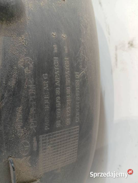 NADKOLE LEWY PRAWY TYŁ KPL 9810967980 Toyota sprzedam