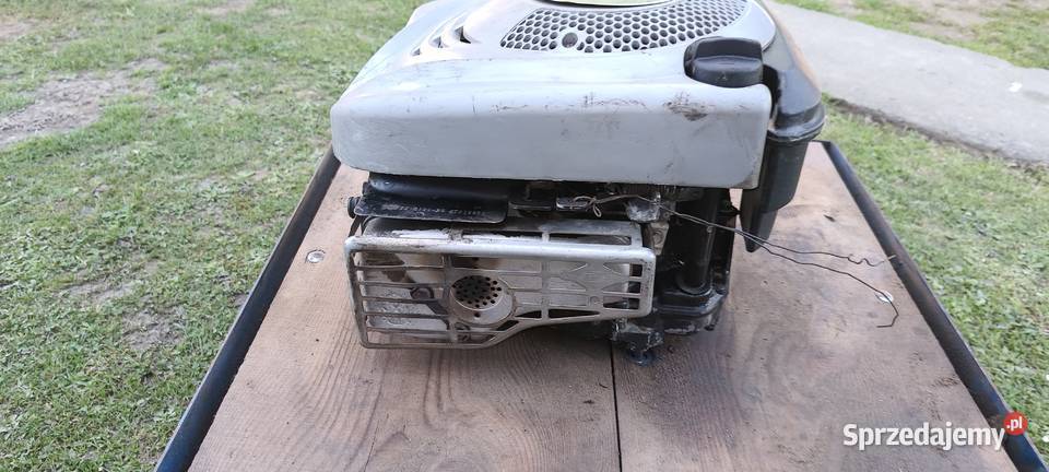 Silnik do kosiarki spalinowej BRIX STRATTON 650 Części i akcesoria Sędziszów Małopolski