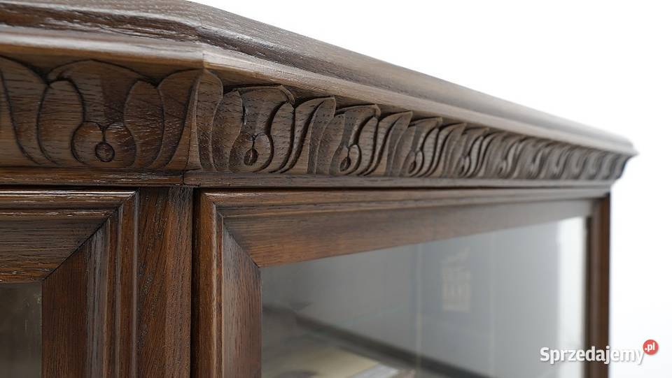 Antyczna biblioteka z lat 20tych renowacji wielkopolskie Jerka